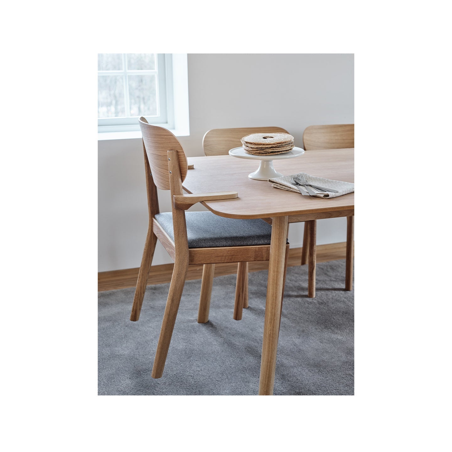 Ark Esstisch ausziehbar 200x100, mit 2 Ausziehplatten (260x100)